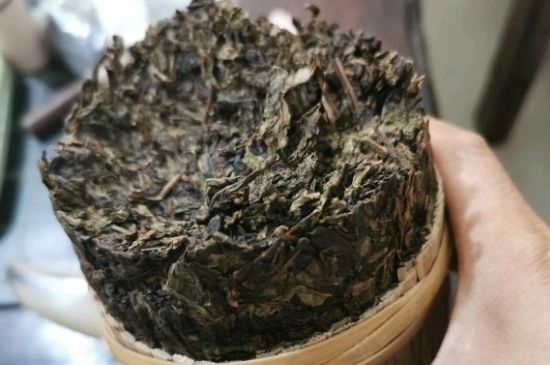 黑茶調(diào)理婦科病，女人喝黑茶好處太多了！