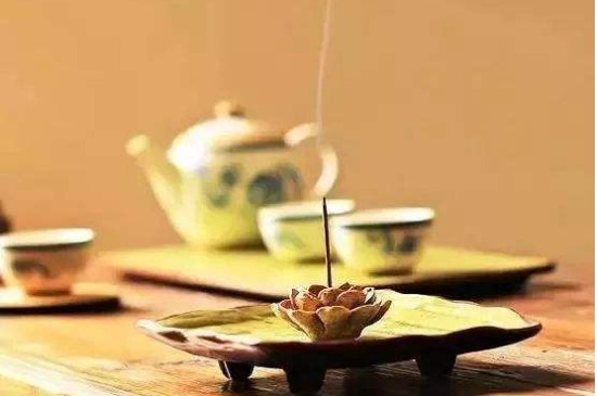 綠茶碧螺春怎么泡簡易步驟，沖泡碧螺春的十二步驟口訣