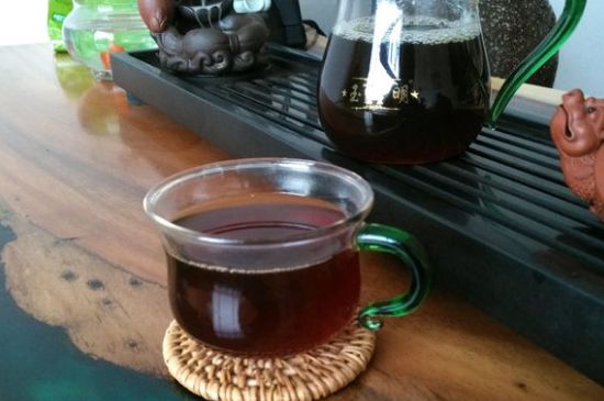 正常下一斤茶葉能喝多久，一個人一般一個月喝多少茶葉