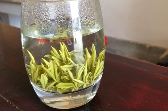 安吉白茶夏天怎么保存，安吉白茶能冷凍儲(chǔ)存嗎？