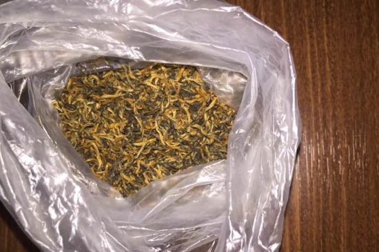 金駿眉染色鑒別帶圖，金駿眉染色如何分辨