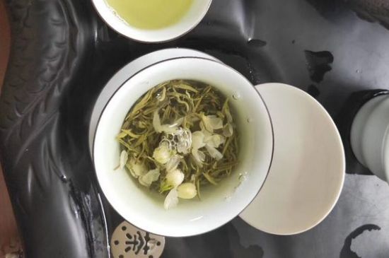 茉莉泡水禁忌，喝茉莉茶葉有什么禁忌