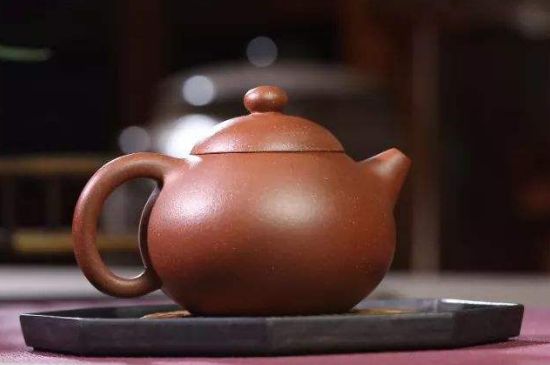 本山綠泥壺適合沖泡什么茶，紫砂壺本山綠最適合什么茶？