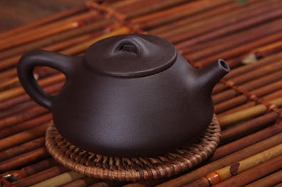 本山綠泥壺適合沖泡什么茶，紫砂壺本山綠最適合什么茶？