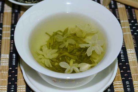 碧潭飄雪是什么檔次的茶，碧潭飄雪屬于什么檔次？