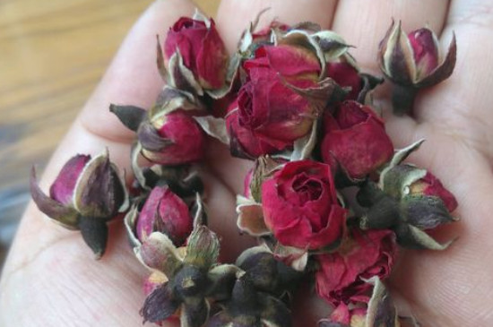 玫瑰花泡水喝的9大禁忌，喝玫瑰花茶有什么禁忌