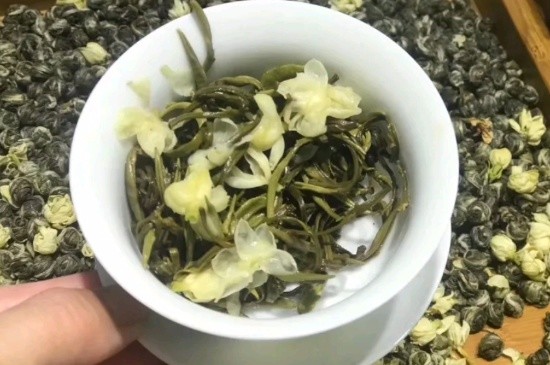 茉莉香珠跟龍珠有什么區(qū)別嗎，茉莉龍珠和茉莉香珠那個好？