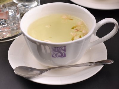 茉利花茶有什么功效作用，不適合什么人喝？