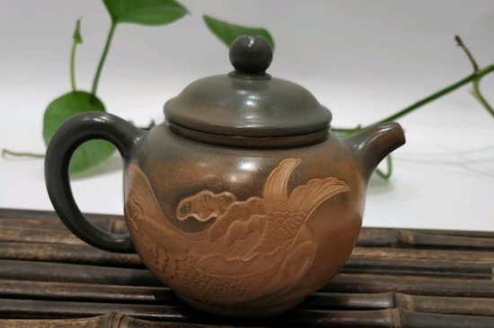 泡茶用坭興陶和紫砂壺哪個(gè)好，紫砂壺比坭興陶壺好嗎？