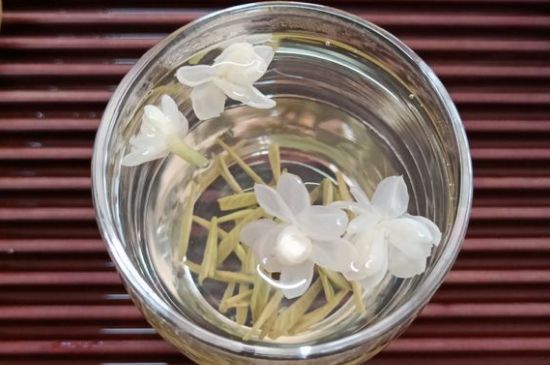茉莉泡水禁忌，喝茉莉茶葉有什么禁忌