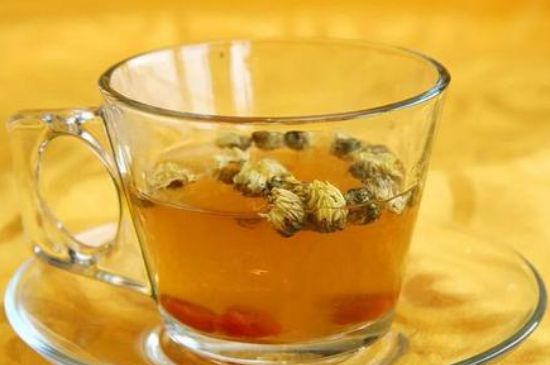 菊花茶的最佳搭配有哪幾樣，菊花茶和什么搭配喝效果好？