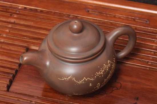 坭興陶主要泡什么茶，廣西坭興陶壺適合泡哪些茶？