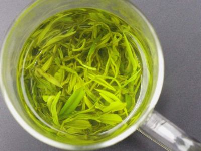毛峰和毛尖哪個(gè)好一點(diǎn)，毛尖茶好還是毛峰茶好？