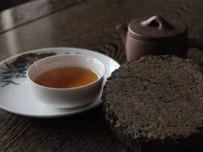 安化黑茶的功效，安化黑茶可以調(diào)理腸胃嗎？