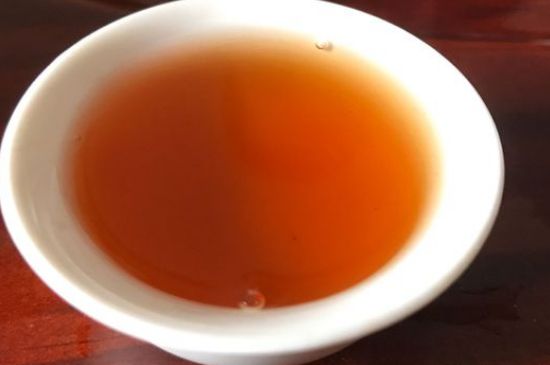 正山小種喝起來苦澀有點酸對嗎，正山小種發(fā)酸有害嗎
