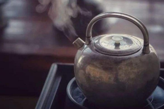 煮茶的步驟圖解，正確的煮白茶方法！