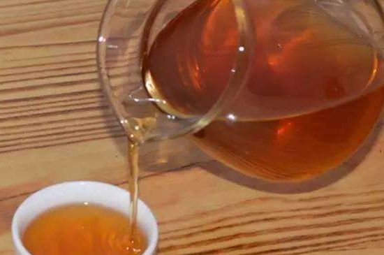 伏茶里的金花是黃曲霉素嗎，金花茯茶里的是什么菌