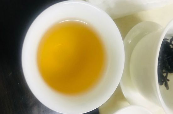 大紅袍為什么沒(méi)保質(zhì)期，武夷巖茶大紅袍能放幾年？