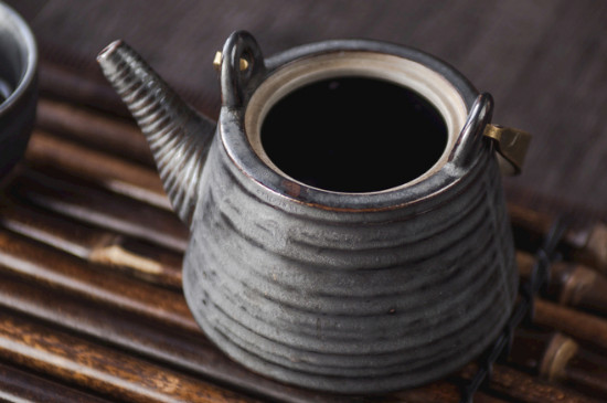 黑茶用什么壺煮最好，黑茶用什么煮效果好？