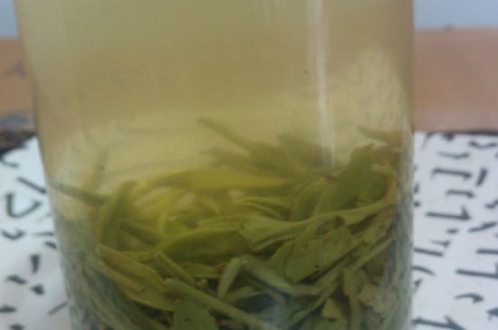 碧螺春為什么泡水渾濁，碧螺春茶葉泡水感覺很臟是混濁的