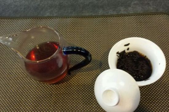 黑茶煮多久就得換掉，黑茶能煮幾天都不壞