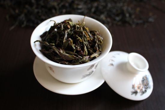 鋸朵仔跟鴨屎香哪個貴，鋸朵子和鴨屎香哪個好喝？