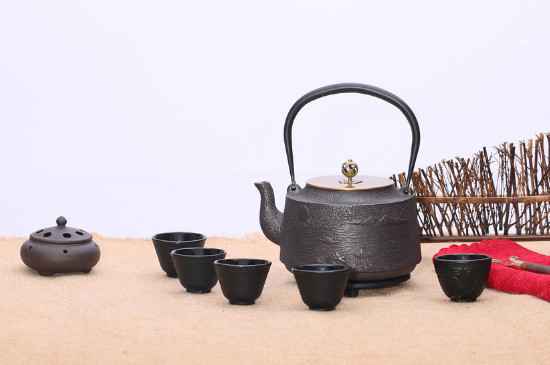 黑茶用什么壺煮最好，黑茶用什么煮效果好？