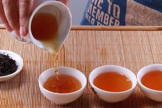 正山小種對(duì)胃好嗎，正山小種養(yǎng)胃還是傷胃