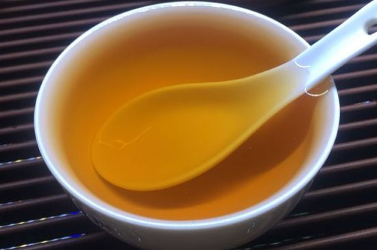 正山小種喝起來苦澀有點酸對嗎，正山小種發(fā)酸有害嗎