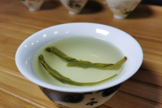 什么綠茶茶葉唇齒留香，哪個(gè)品種綠茶香氣好？
