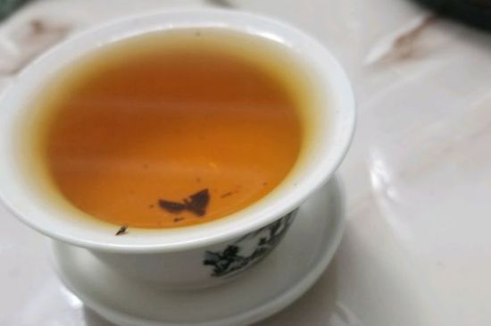 女人喝紅茶最佳時(shí)間，女人晚上喝紅茶好嗎