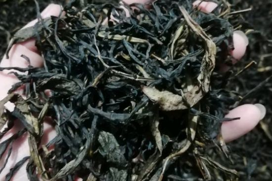 蜜蘭香好還是鴨屎香好，鳳凰單叢茶蜜蘭香和鴨屎香特點(diǎn)有哪些？