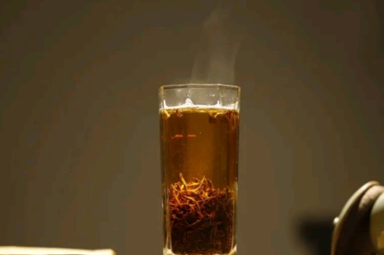 一天3杯紅茶抗癌，常飲紅茶對身體有好處！