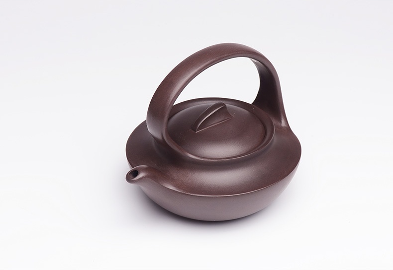 提梁精美紫砂壺，創(chuàng)意手工紫砂壺